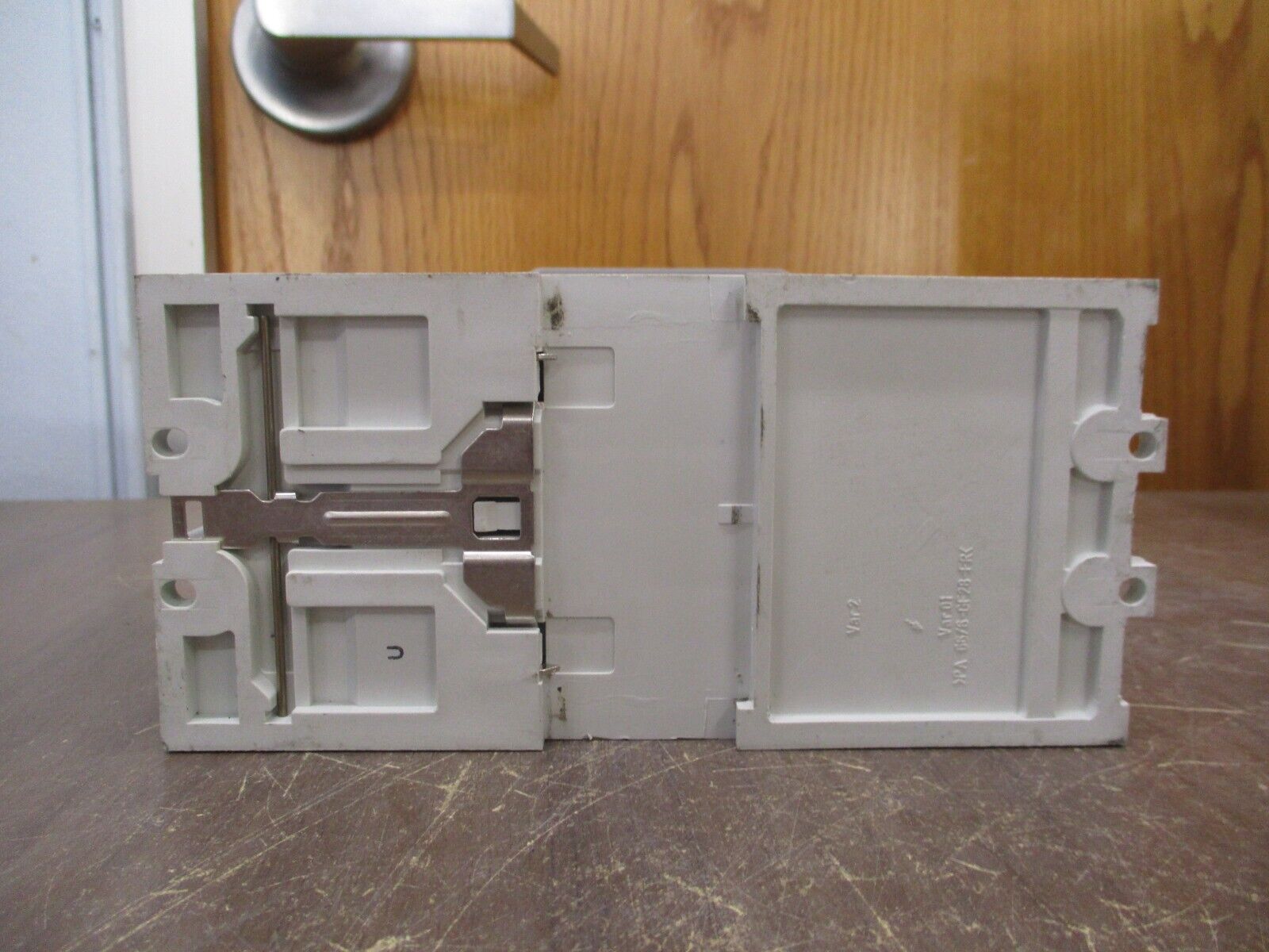 Allen-Bradley Manual Motor Controller 140-CMN-4000 Range: 25-40A 600V Used