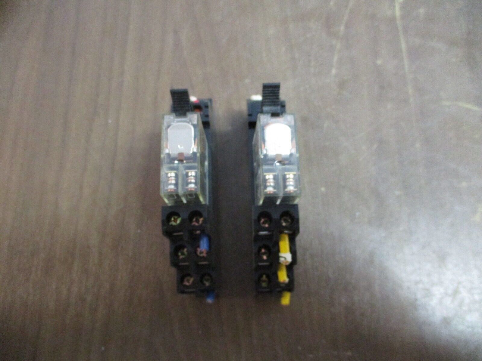 Allen-Bradley Relay 700-HK32A1 Ser. A 120V Coil w/ Base *Lot of 2* Used