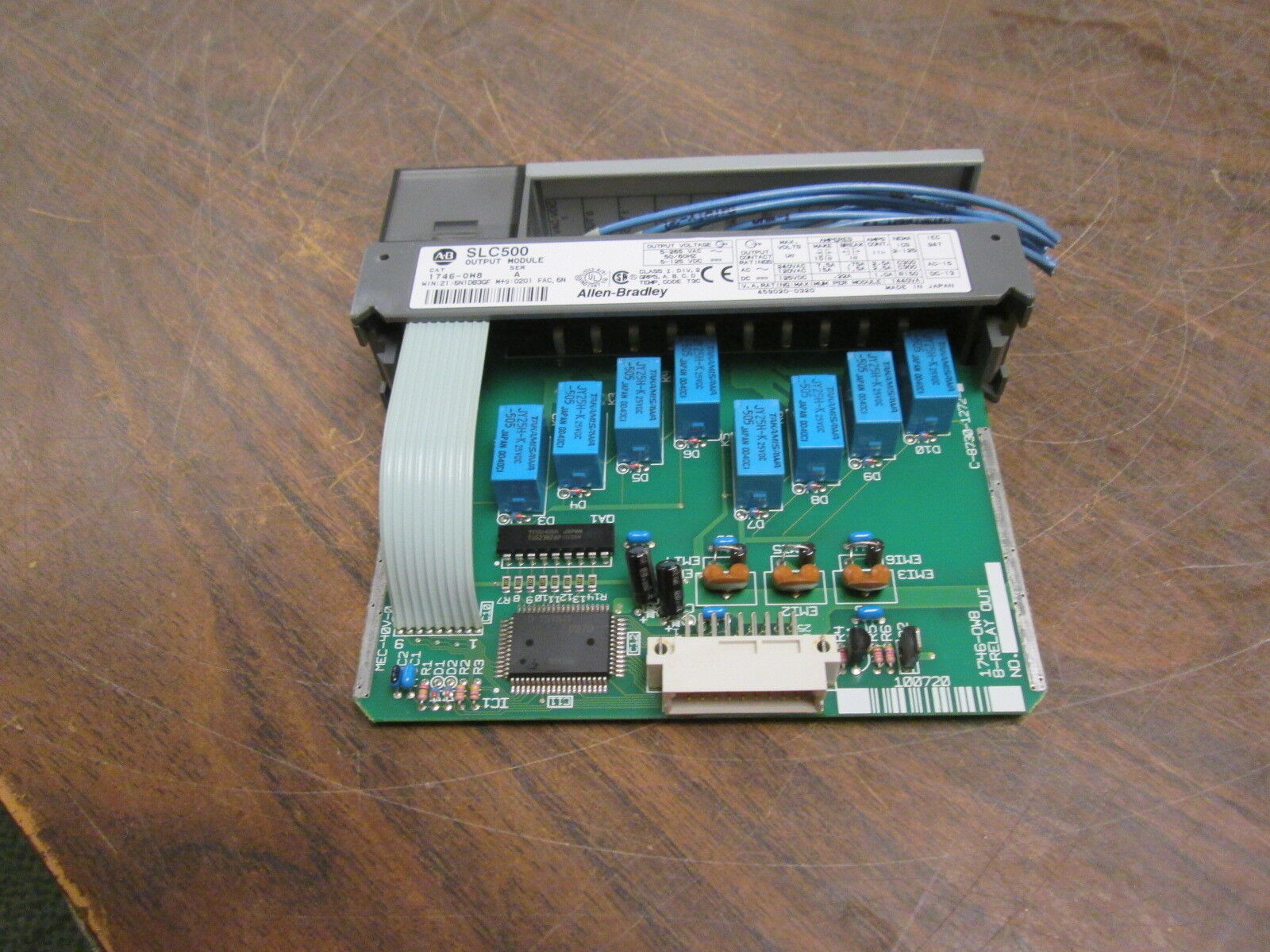 Allen-Bradley SLC 500 Output Module 1746-OW8 Ser. A Used