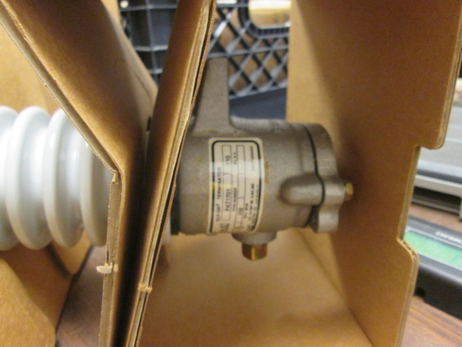 G&W Slip-On Terminator PAT-1701 15KV New Surplus