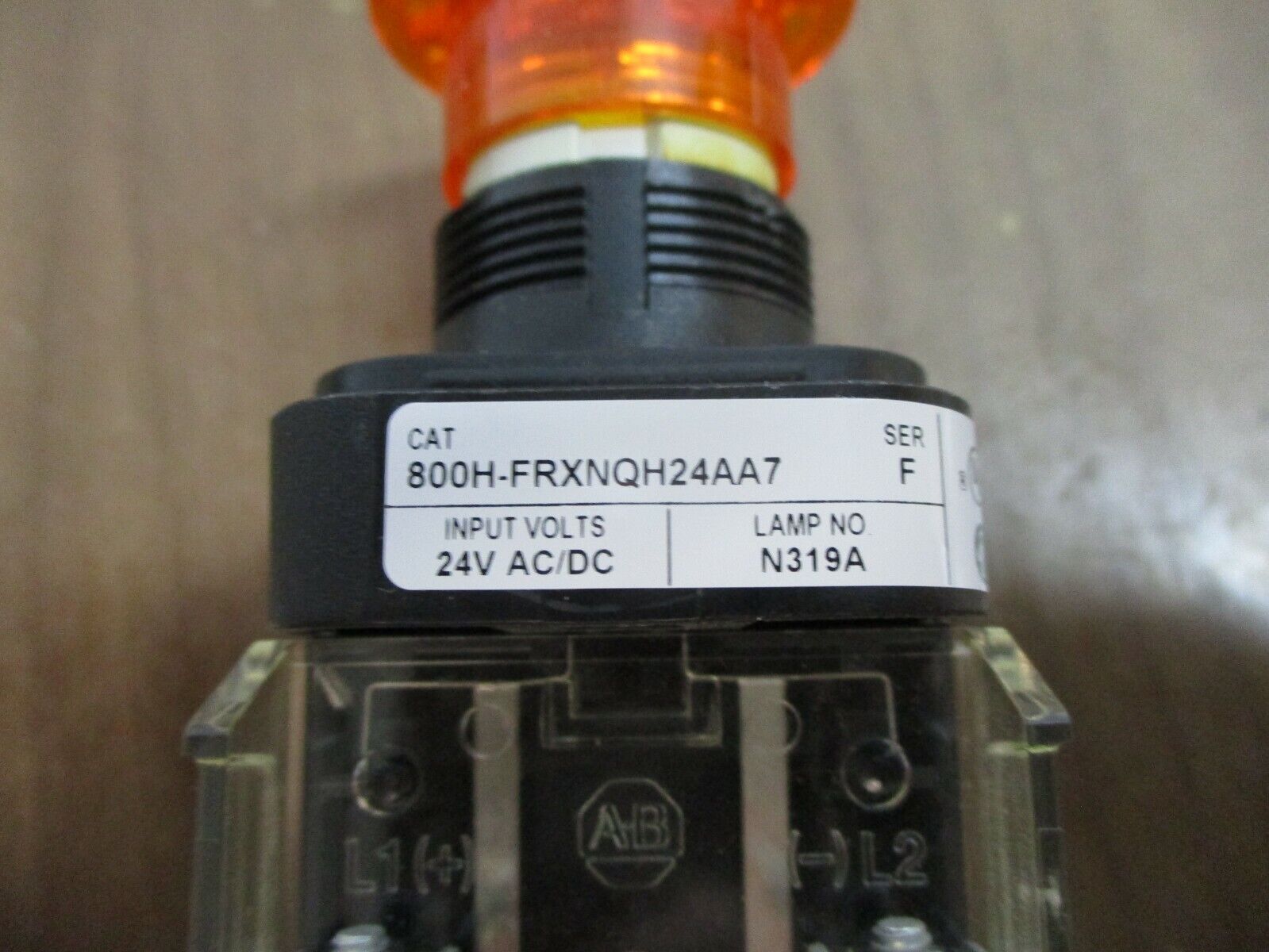 Allen-Bradley Push Button 800H-FRXNQH24AA7 Ser. F Type 4, 4X, 13 3-Position