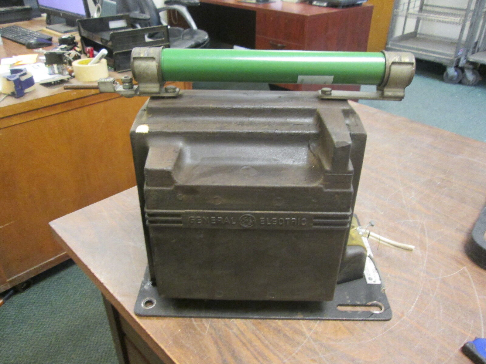 GE JVM-5 Potential Transformer 670X43 Ratio 60:1 Pri: 7200V 110KV BIL Used
