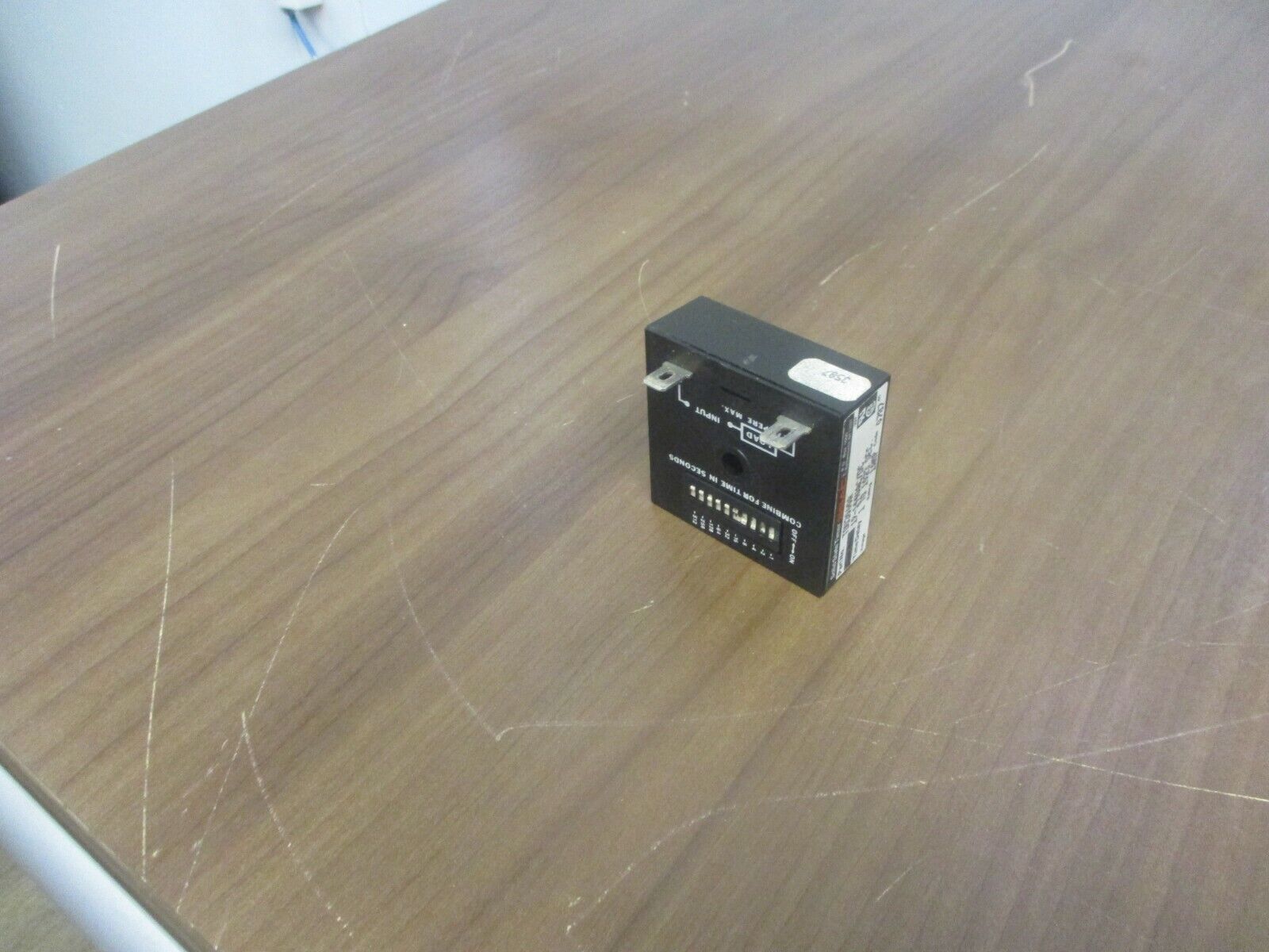 SSAC Solid State Timer TDV3000A Range: 1-1023 sec 1A Used