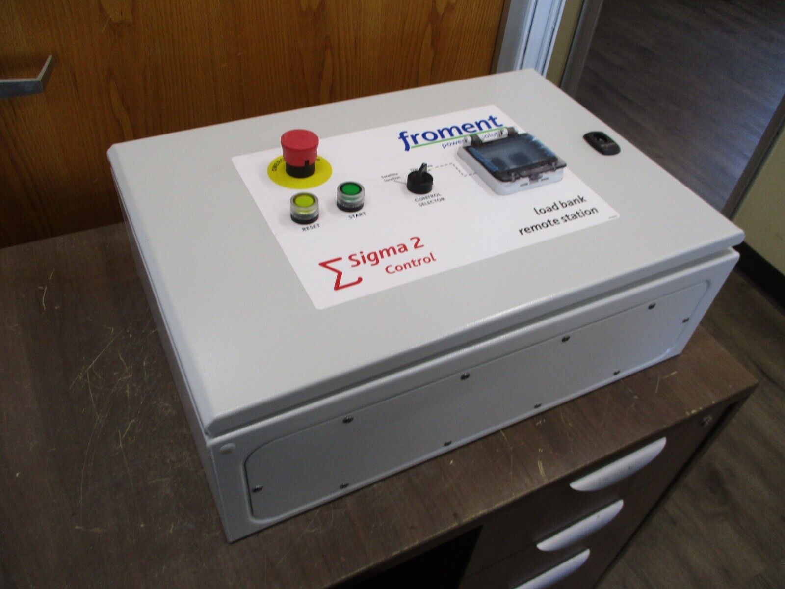 Froment Sigma 2 Control Load Bank Remote Station PA10253 3R, 4X Enclos