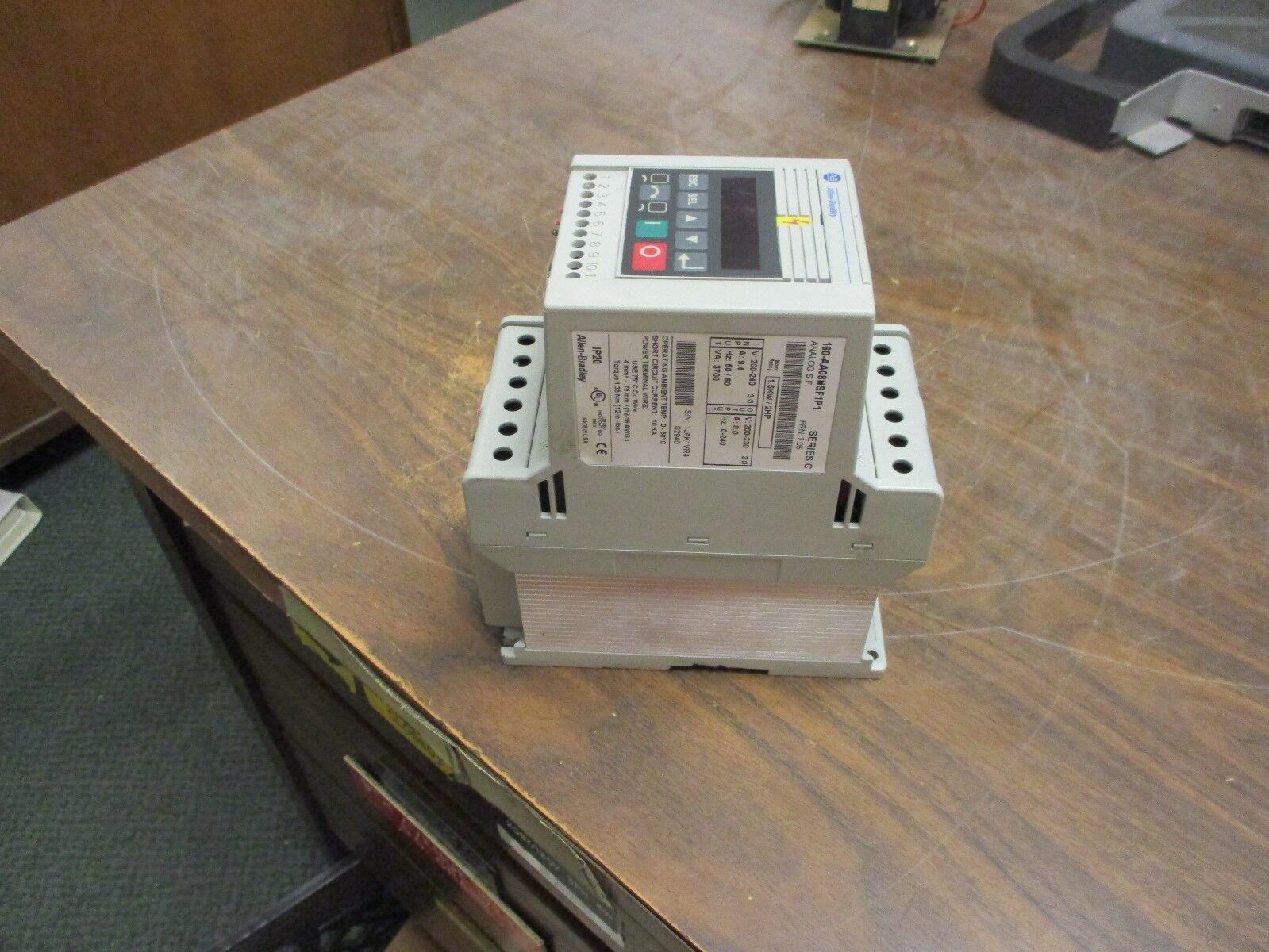 Allen-Bradley Analog S.F. 160-AA08NSF1P1 Ser C FRN: 7.05 Used