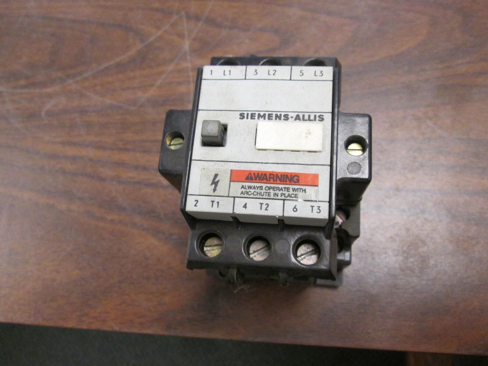 Siemens-Allis Contactor CXL10*3 Size 1 27A 600V Used