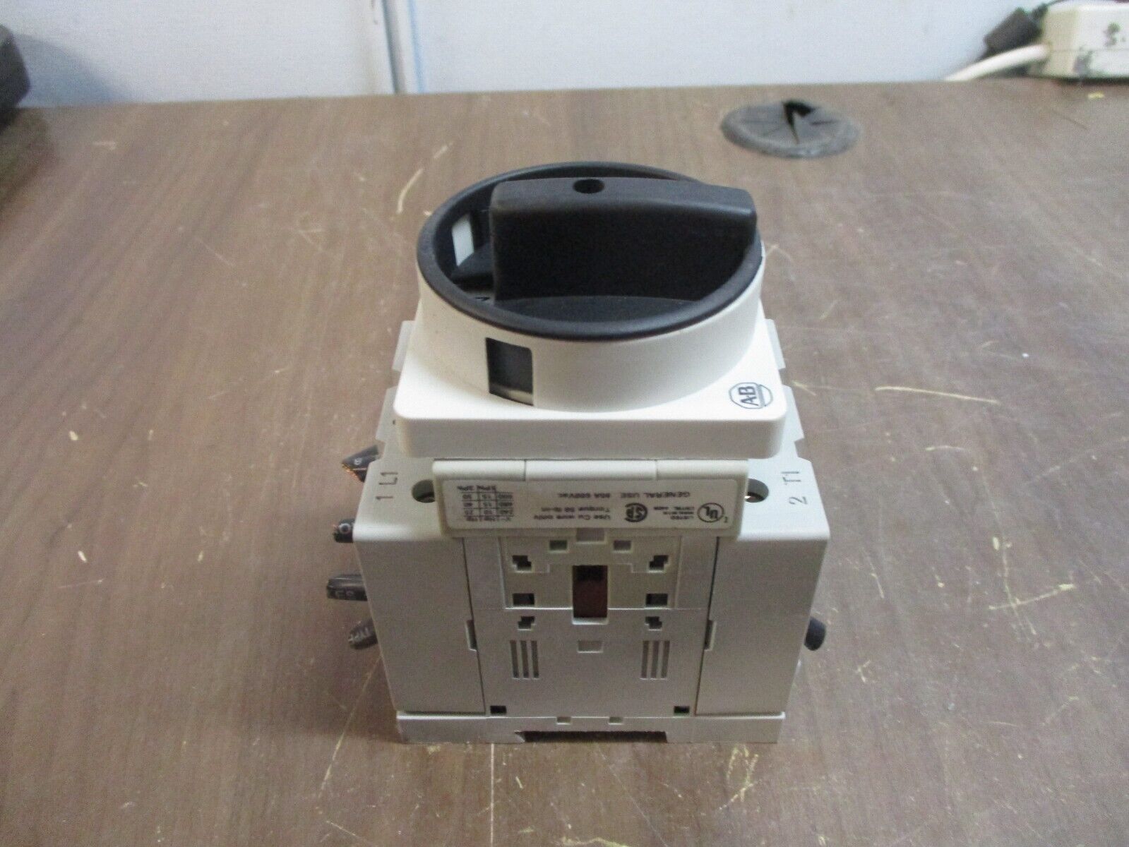 Allen-Bradley Disconnect Switch 194E-A80-1753 Ser. B 80A 600V Used