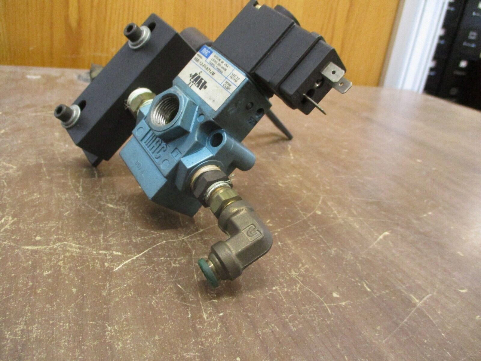 MAC Solenoid Valve 55B-12-PI-871JM VAC to 150PSI Used