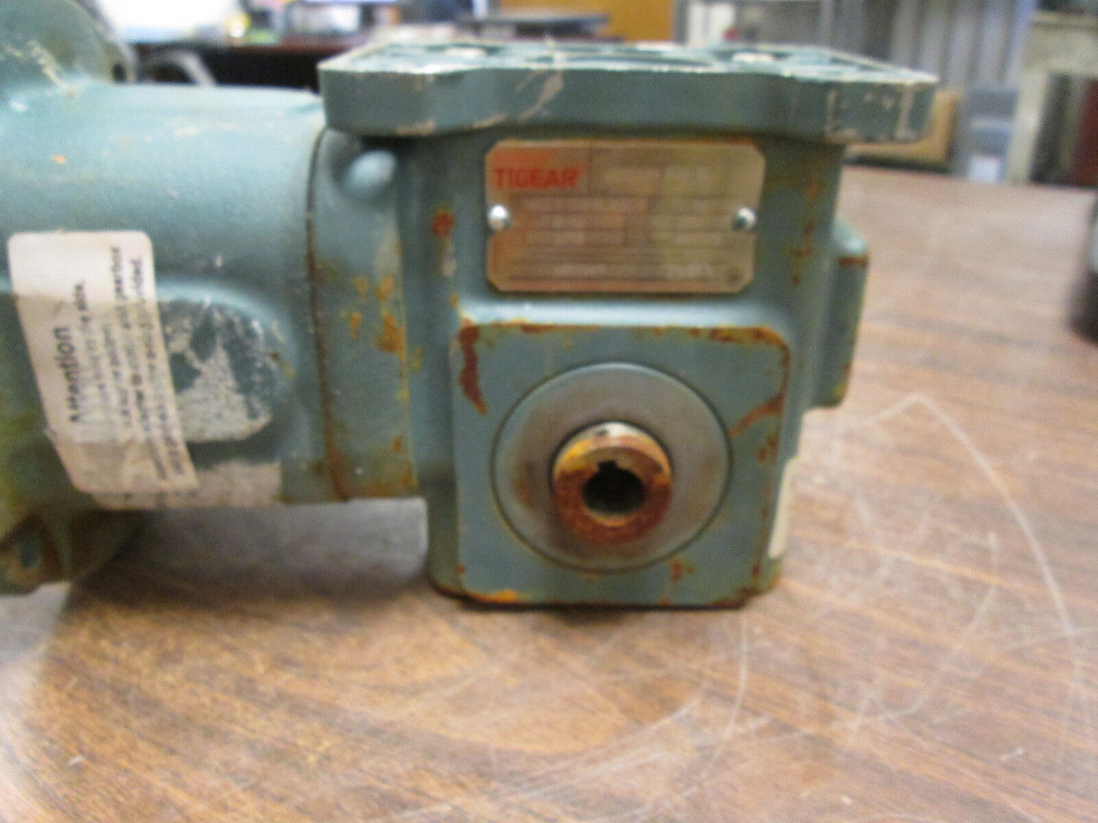 Dodge Tigear Reducer 6095199 024 BE Size/Ratio:A133 S 030 N 000 0.41HP In Used