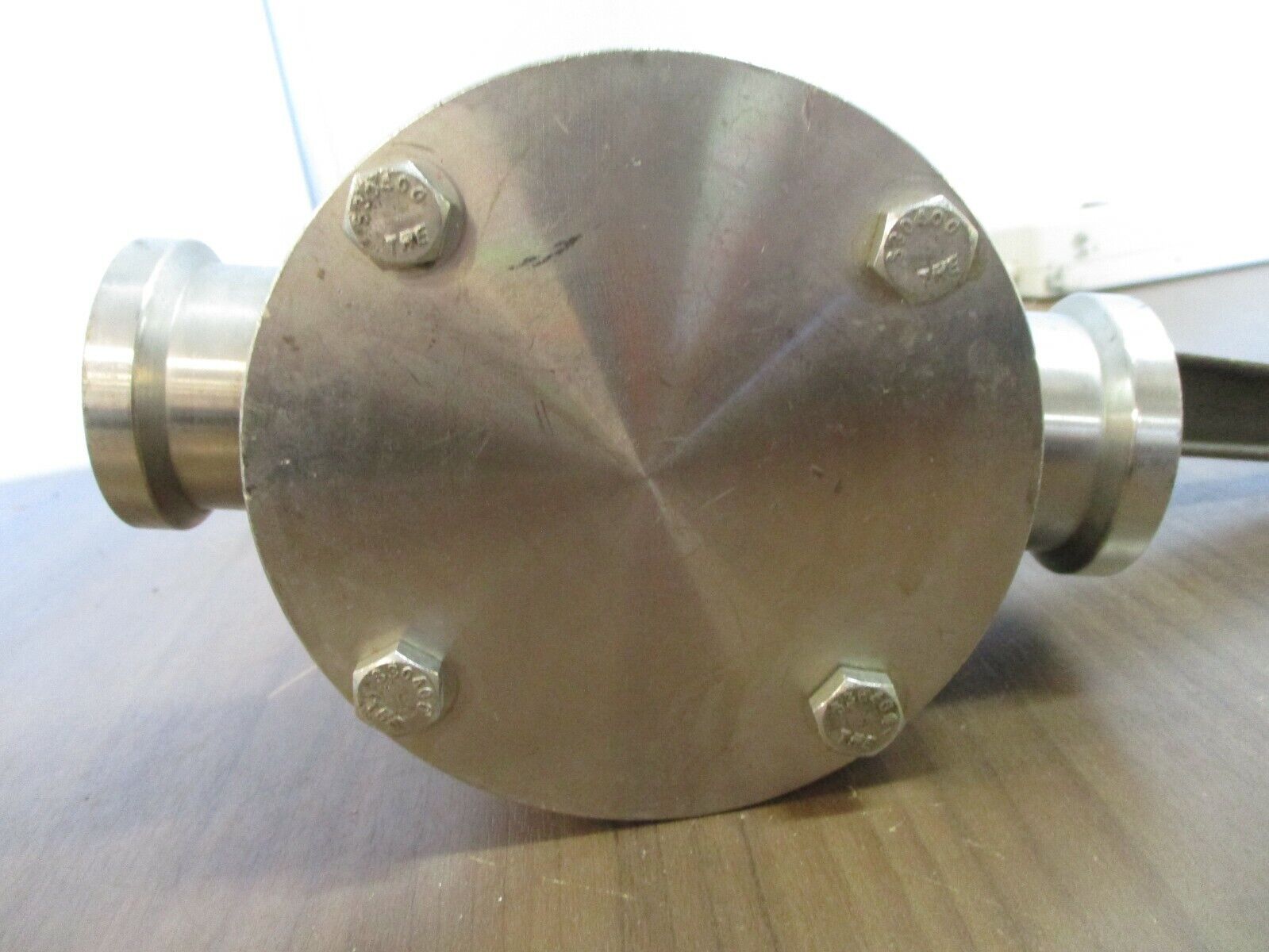Quality Control Stainless Steel Ball Valve Size: 1.5" Used