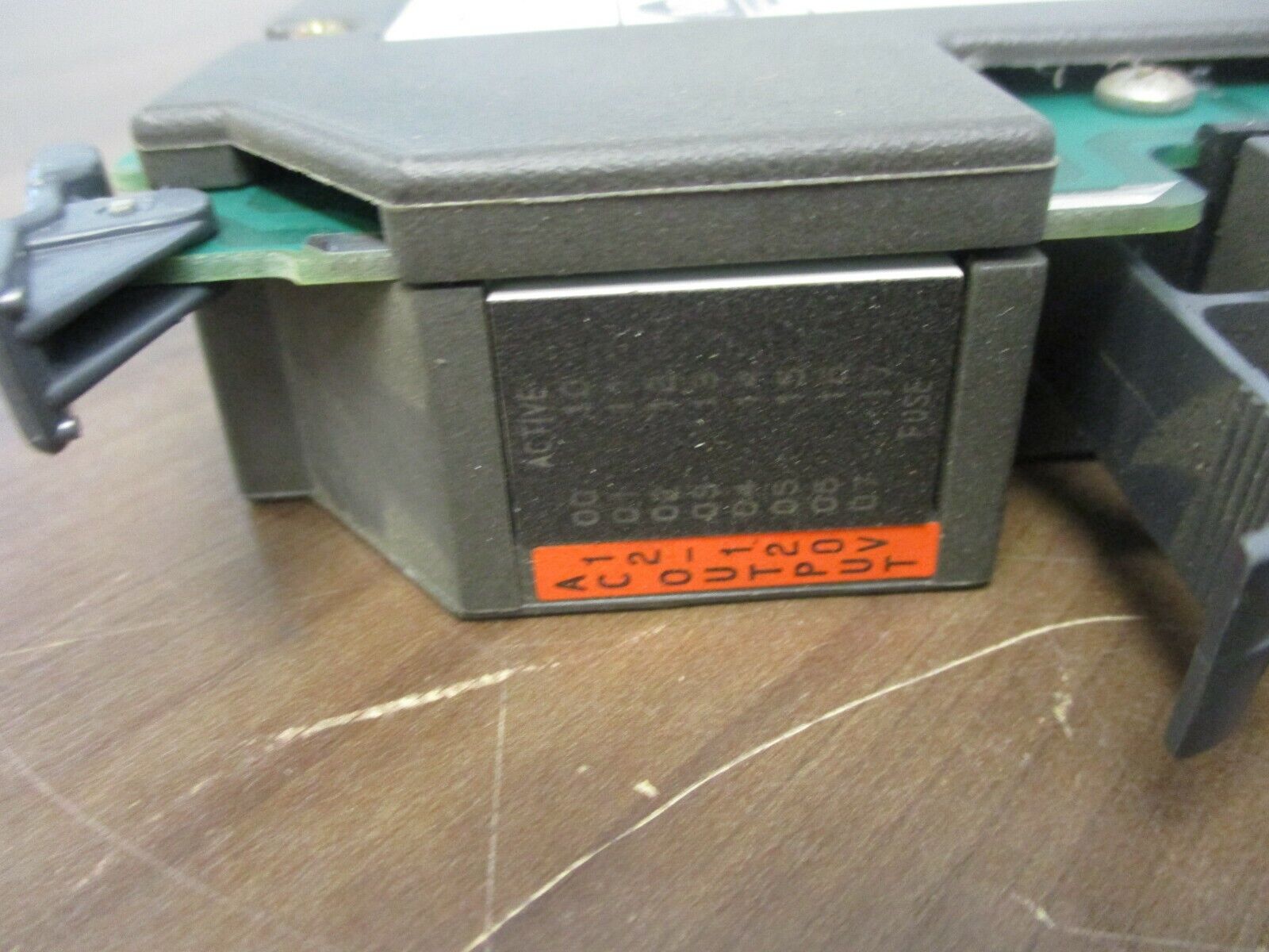 Allen-Bradley AC Output Module 1771-OAD C 120V 50/60Hz 240VA Rev: C02 Used