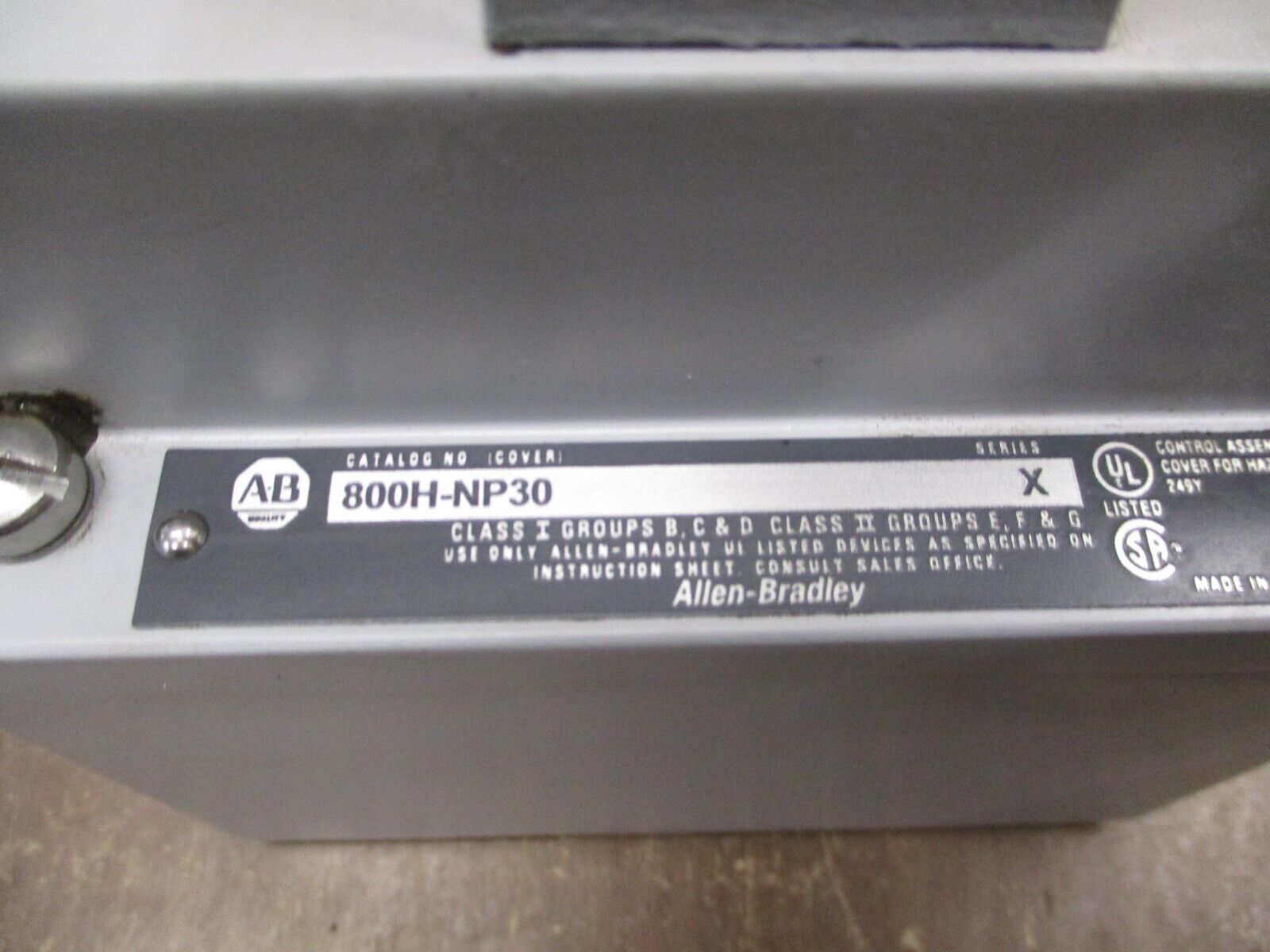 Allen-Bradley Start-Stop Push Button Station 800H-NP30 Ser. X Nema 7 & 9 Used