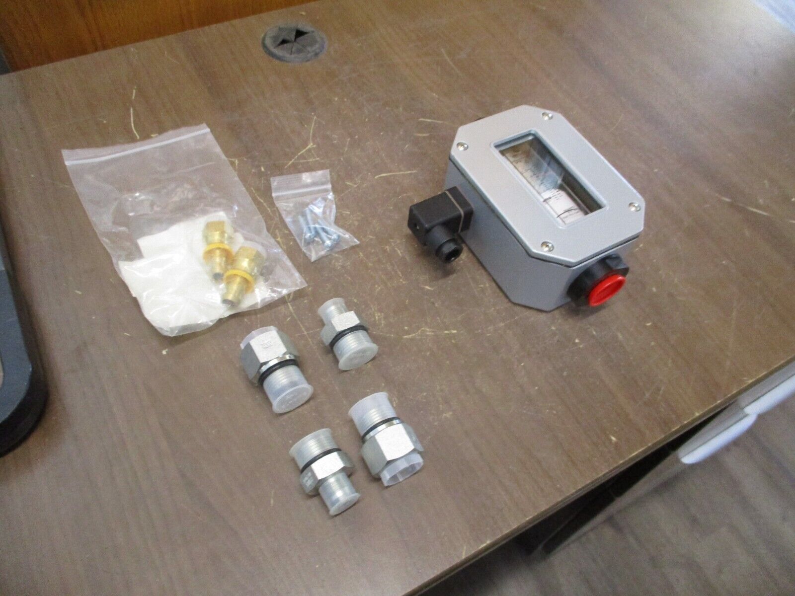 Aw-Lake Flowmeter N4A6HH02 3500PSI 2.0 GPM Max New Surplus