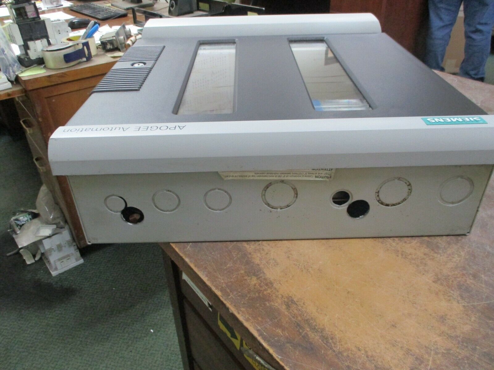 Siemens APOGEE Automation Modular Building Controller 545-141A *No Key* Used