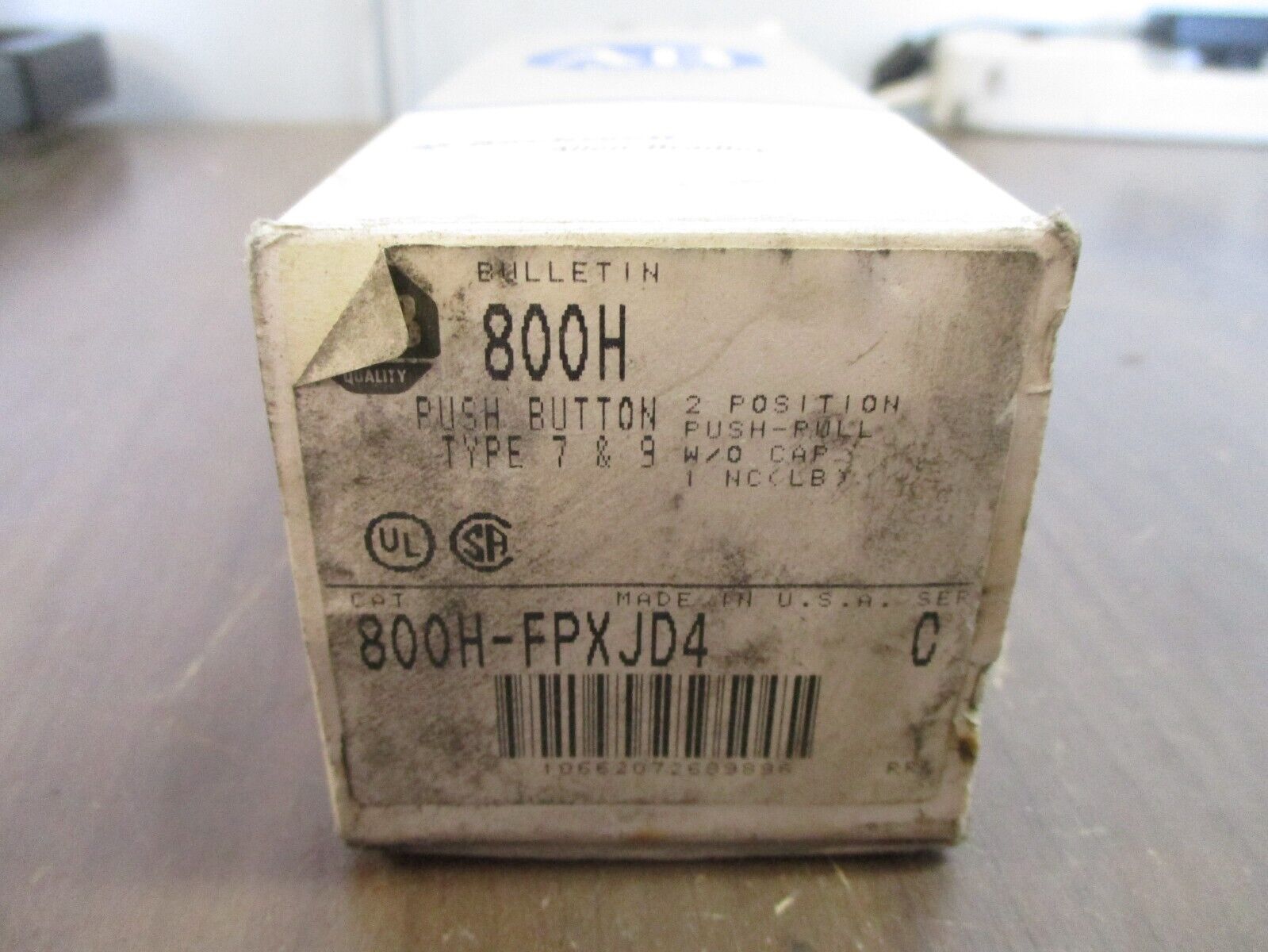 Allen-Bradley Push Button 800H-FPXJD4 Ser. C Type 7&9 w/o Cap New Surplus