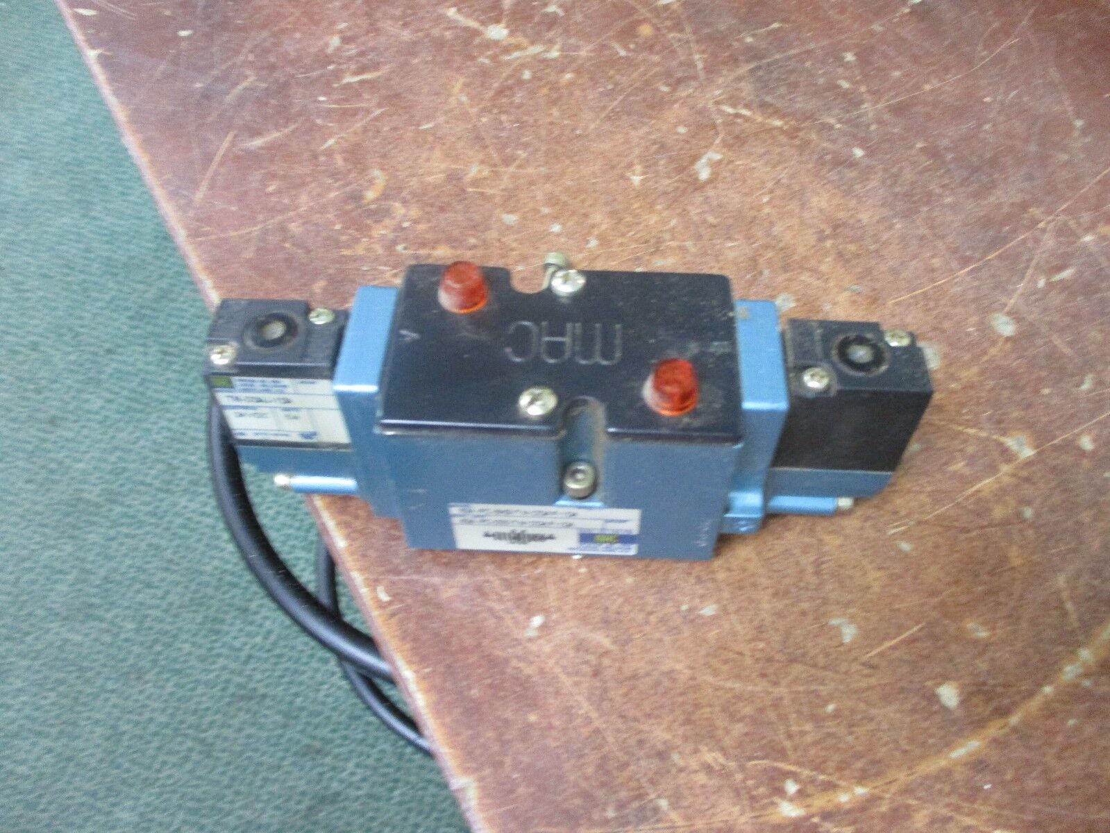 MAC  Solenoid Valve 82A-FC-BK2-TM-DDAP-1DA W/Pilot Valve Operator Used