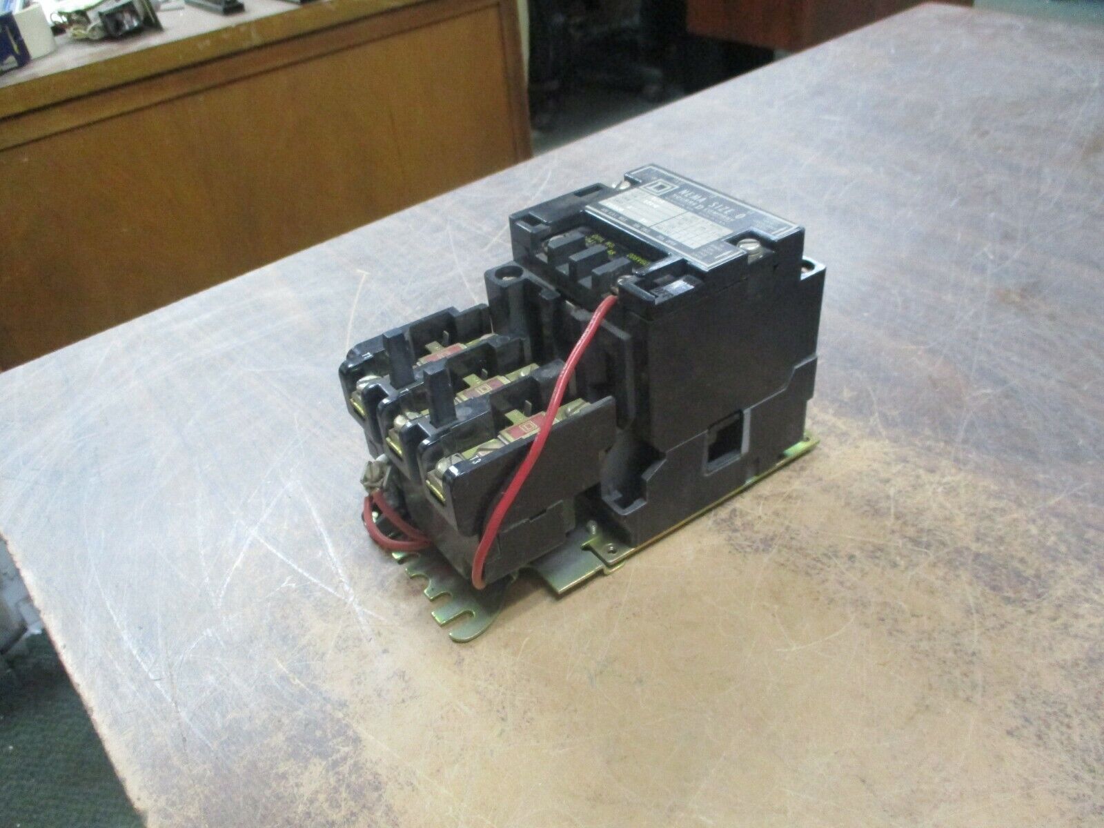 Square D Size 0 Starter 8536 SBG-2 208V Coil 20A 600V Used