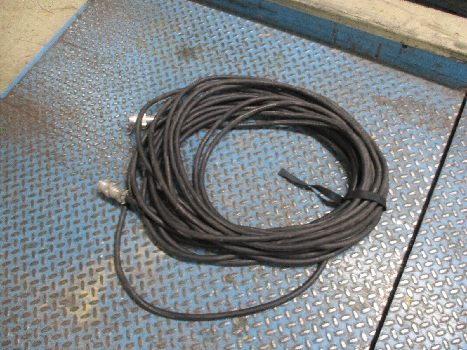 LADD Plug & Connector w/ Cable HD36-24-23PN-059 / HD36-24-23SN-059 Used