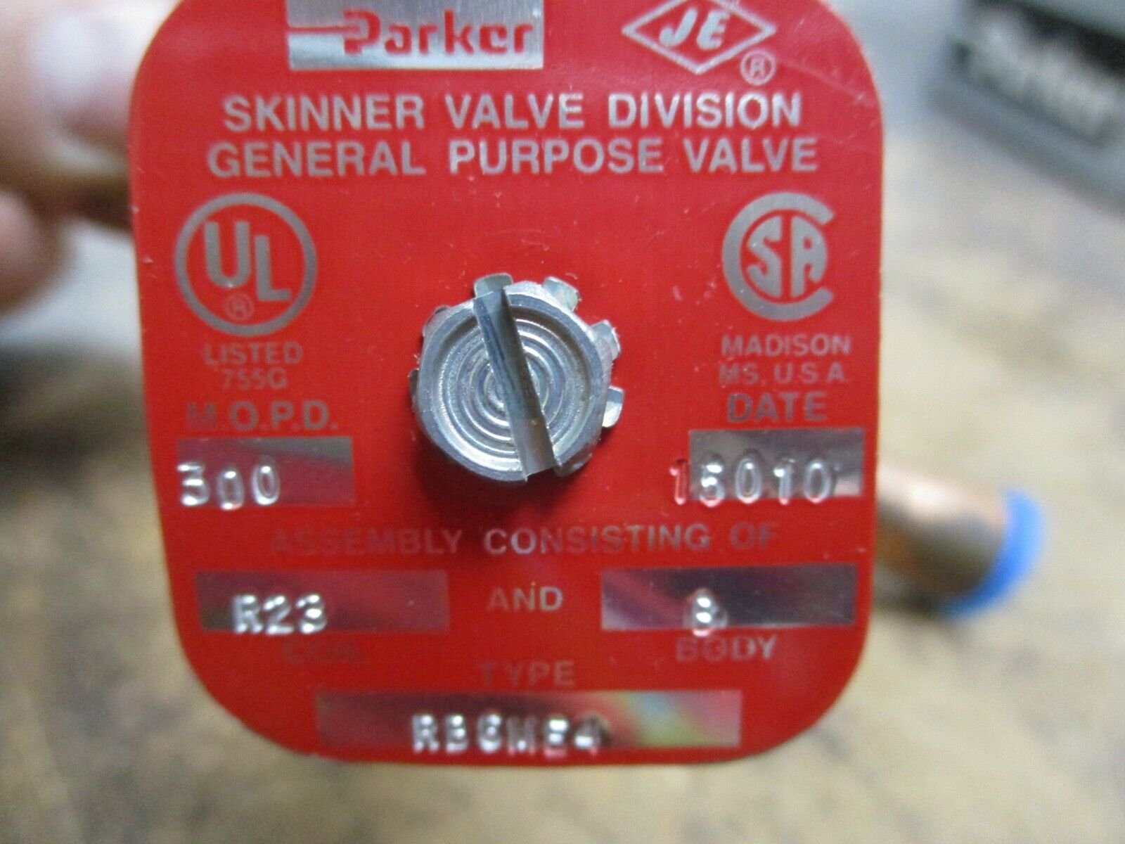 Parker Solenoid Valve RB6ME4 Normally Closed 1/2" ODF x 3/8" Orifice New Surplus