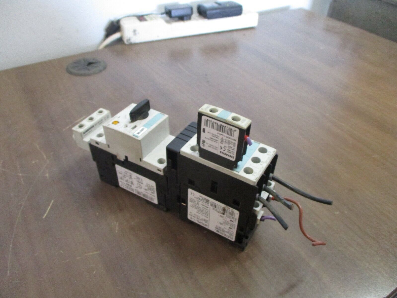 Siemens Sirius Starter 3RT1026-1A..0 / 3RV1021-1KA10 Trip: 9-12.5A Used