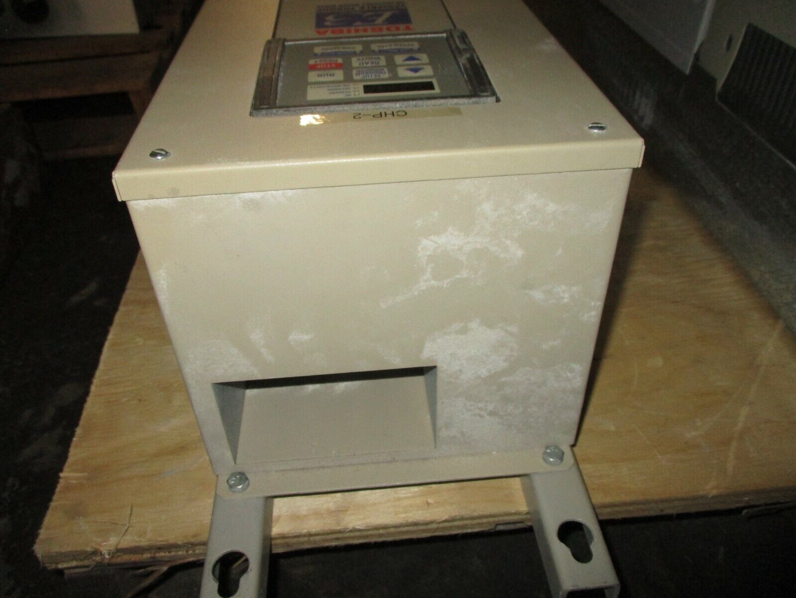 Toshiba E3 AC Drive w/ Disconnect VT130E3U4055A 5HP 3Ph Used