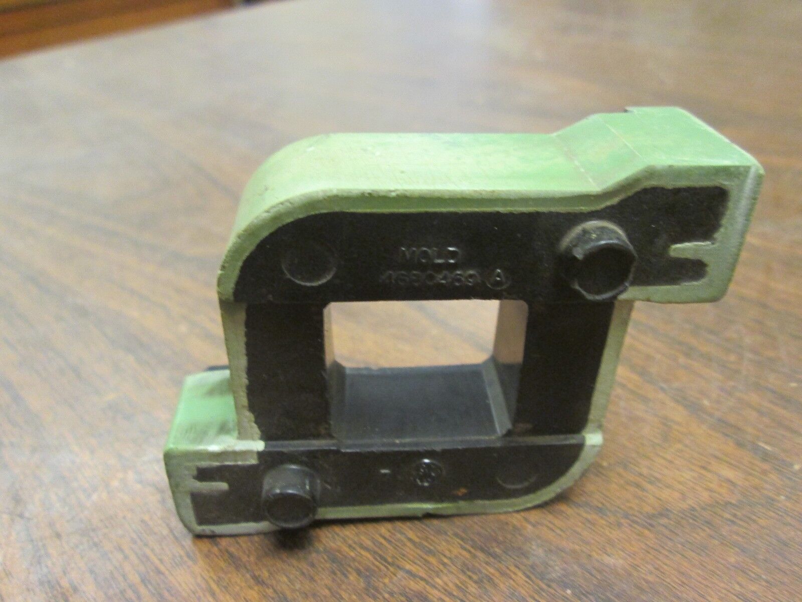 GE Magnetic Coil  15D21G22 120V@60Hz 110V@50Hz Used