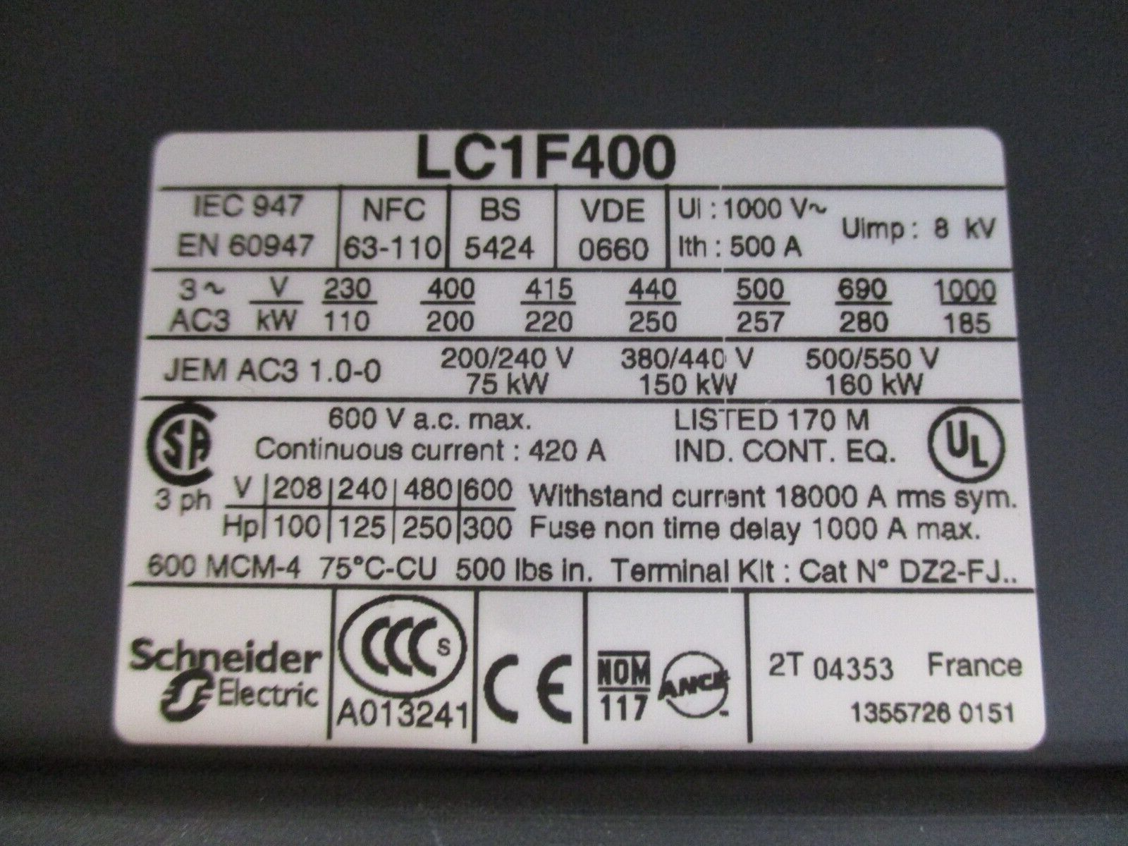 Telemecanique Contactor LC1 F400 300VDC Coil 420A 600V w/ (1) Aux Contact Block