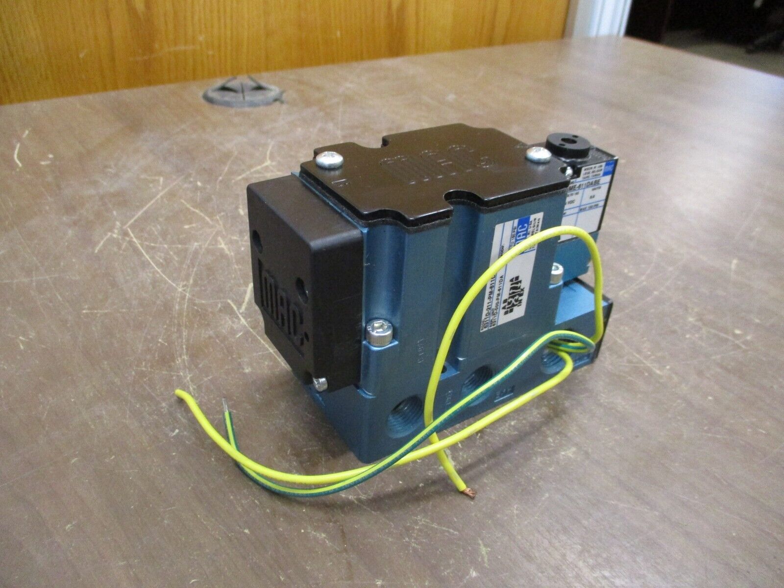 Solenoid Valve 6311D-211-PM-611DA VAC - 120PSI Used