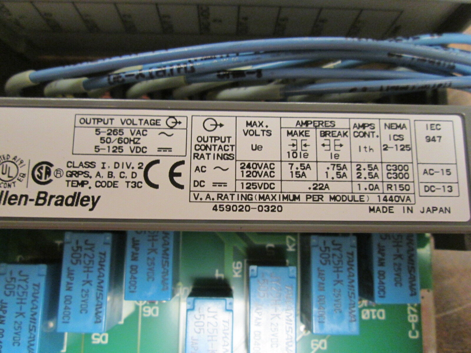 Allen-Bradley SLC 500 Output Module 1746-OW8 Ser. A Used