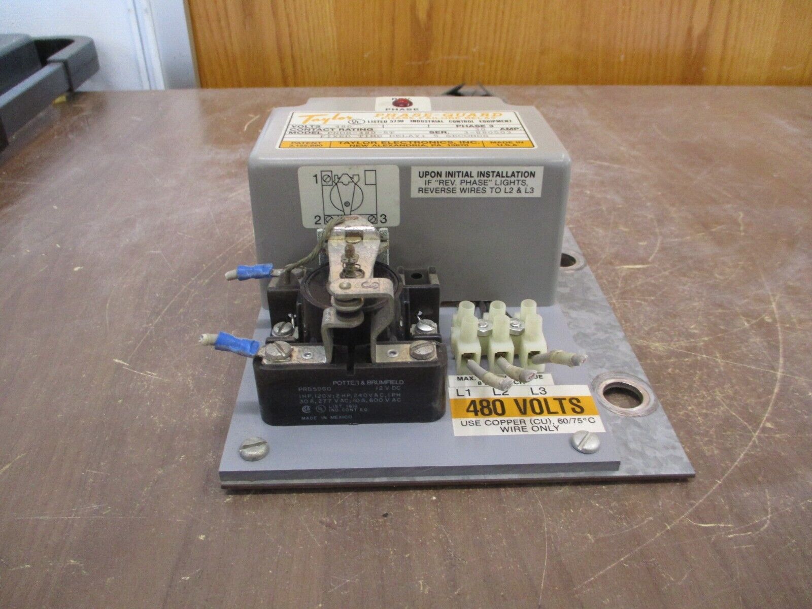 Phase-Guard Phase Failure Relay PNDR-480-5T 480V 3Ph 30A Delay: 5 Sec Used