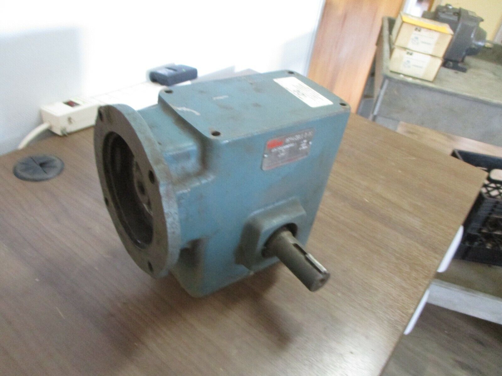 Dodge Tigear Reducer MR94650L1 D DC Size: Q262B030M056L1 Ratio 30:1 1.31HP In