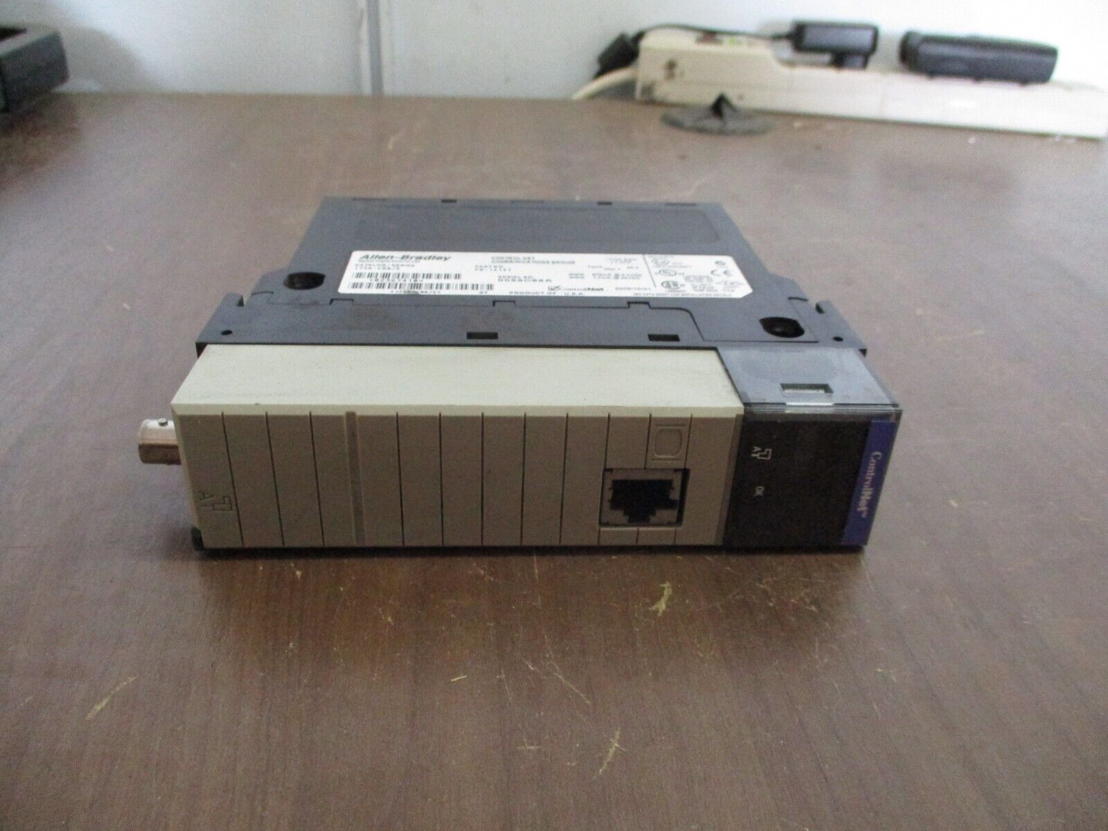 Allen-Bradley ControlNet Comm. Bridge Module 1756-CNB Ser. E F/W Rev. 11.003