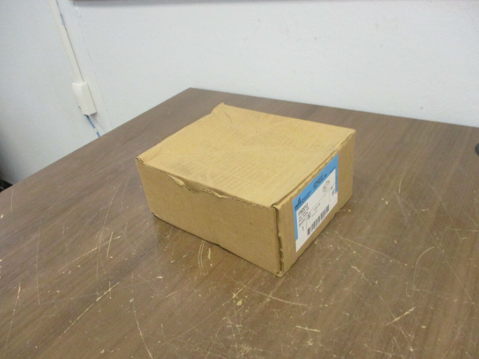Cooper Crouse-Hinds Condulet Two-Gang Outlet Box FSD212 Size: 3/4" New Surplus