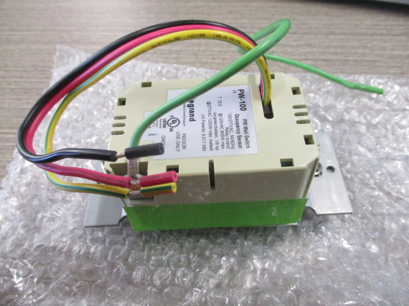 Legrand Wattstopper PIR Wall Switch Sensor PW-100-I 50/60Hz Ivory New Surplus