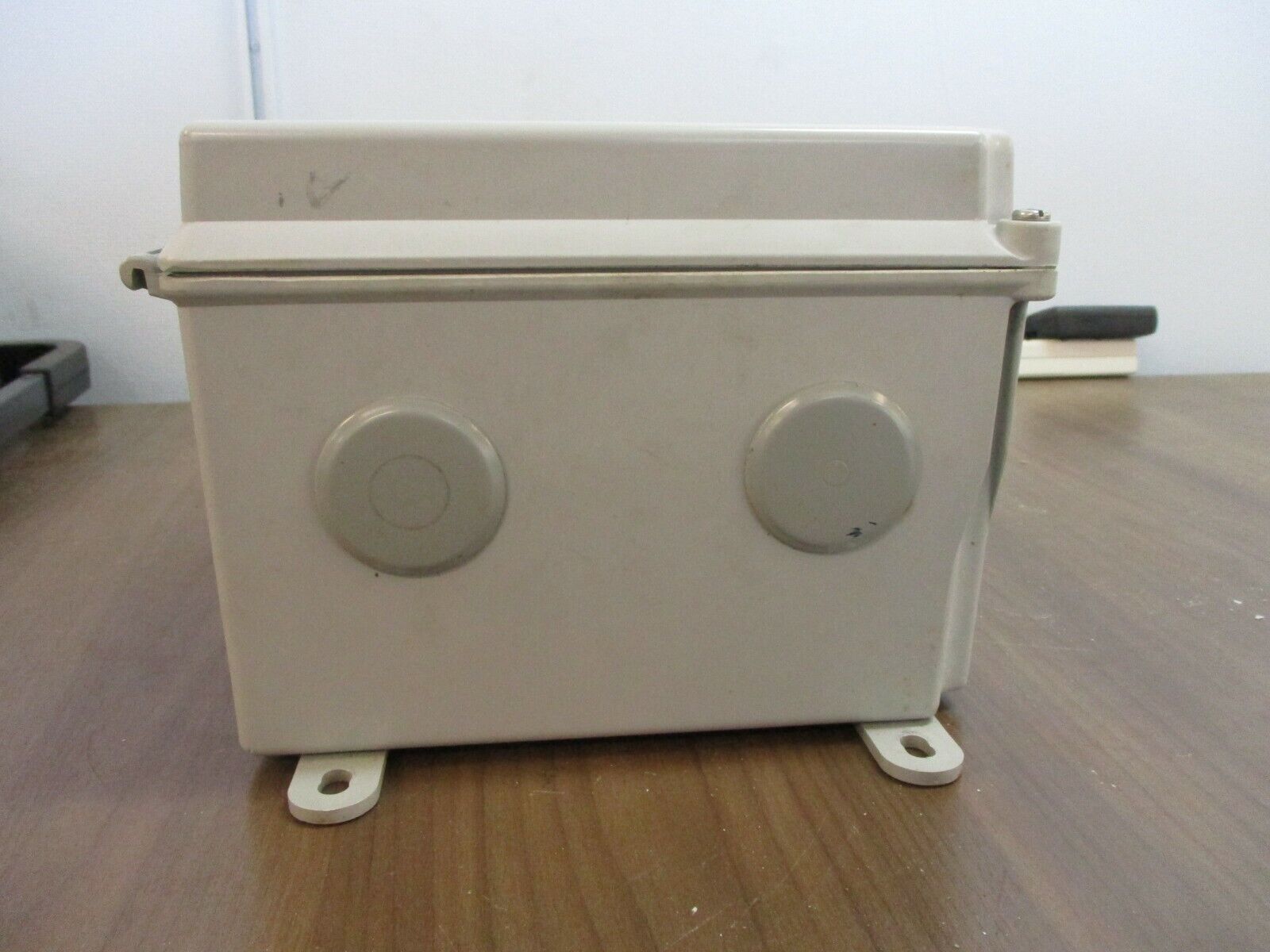 Moyno Fluid Detection Control 4230734000 Type: 3,3R,4,4X,12,13 Enclosure Used