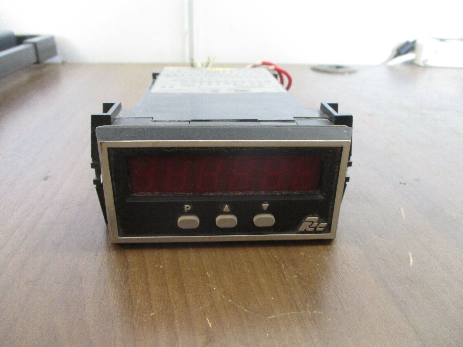 Red Lion Controls Intelligent Process Meter IMP 115/230VAC 50/60Hz 14VA Used