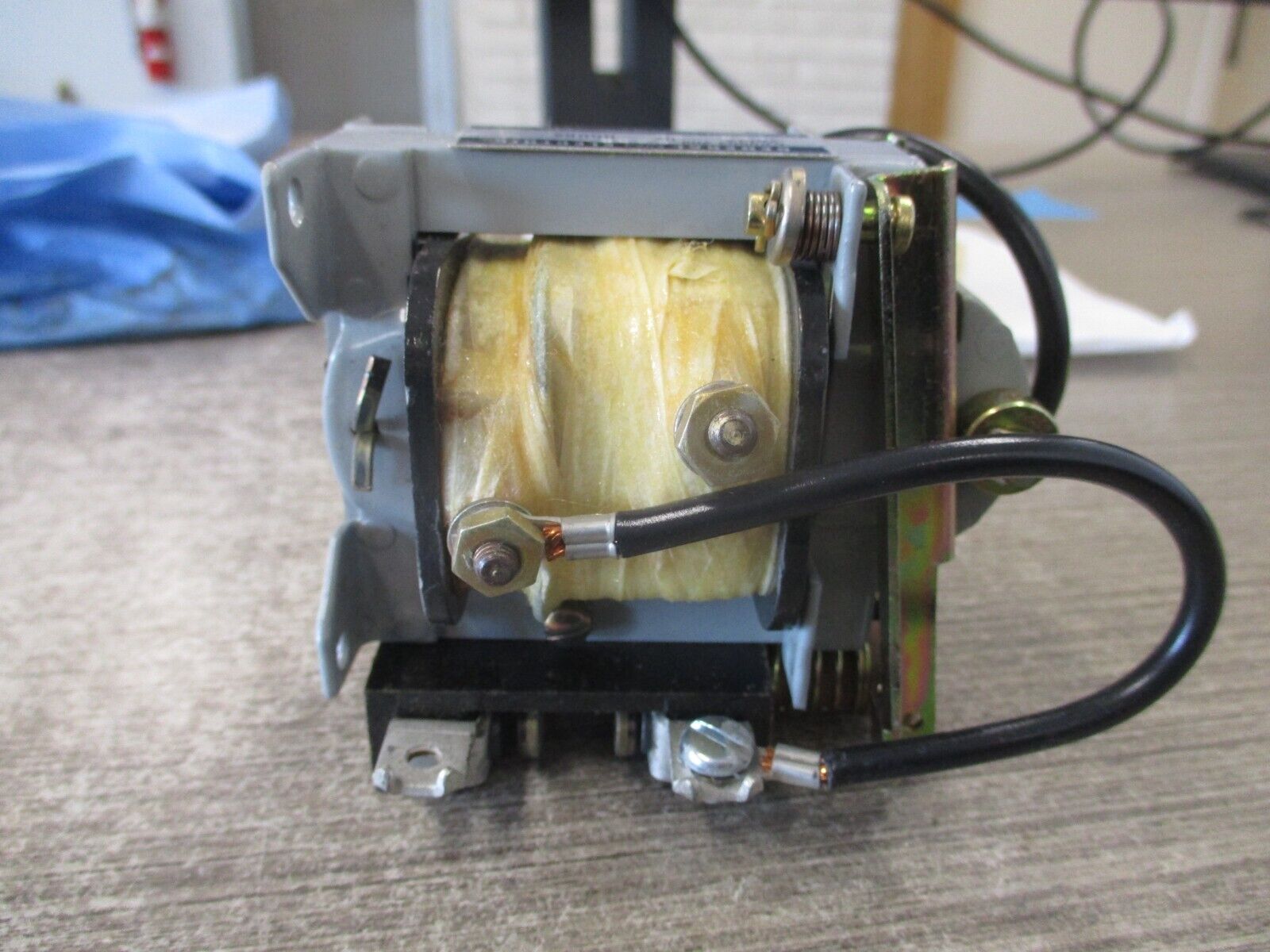 GE Solenoid CR9503 209 CAN5 125VDC Coil Used