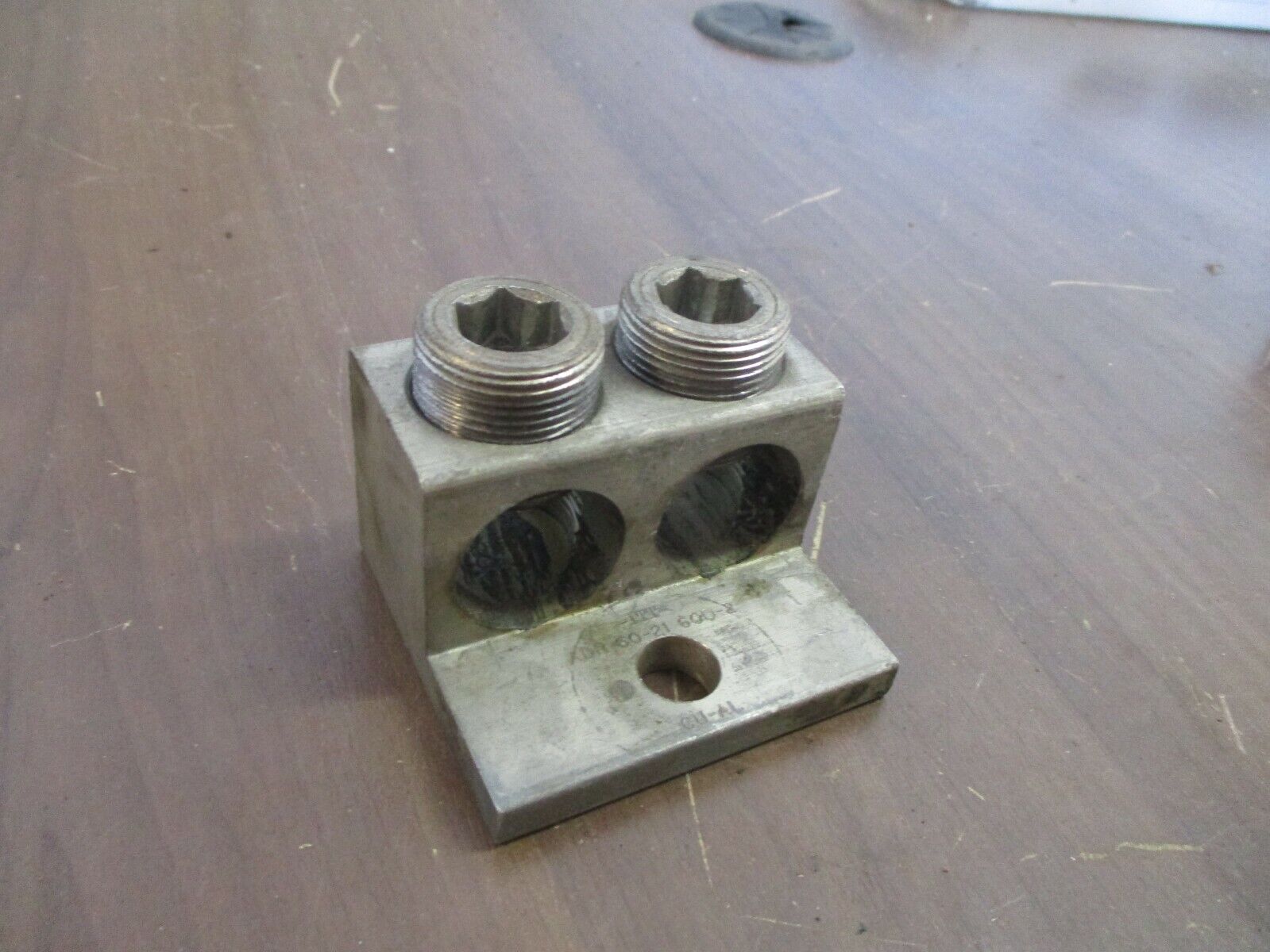 ITT Mechanical Lug ADR-60-21-600-2 Used