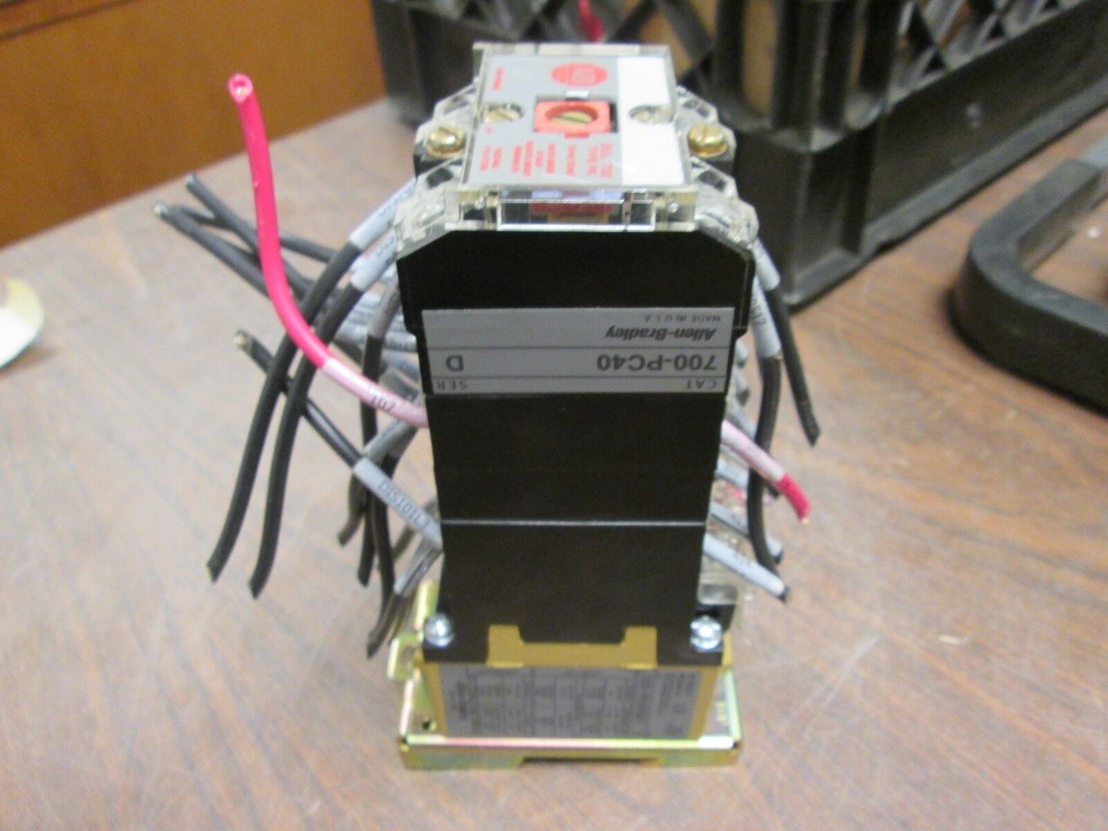 Allen-Bradley Relay w/ Adder Deck 700-PK800A1/700-PC40 115-120V Coil Used