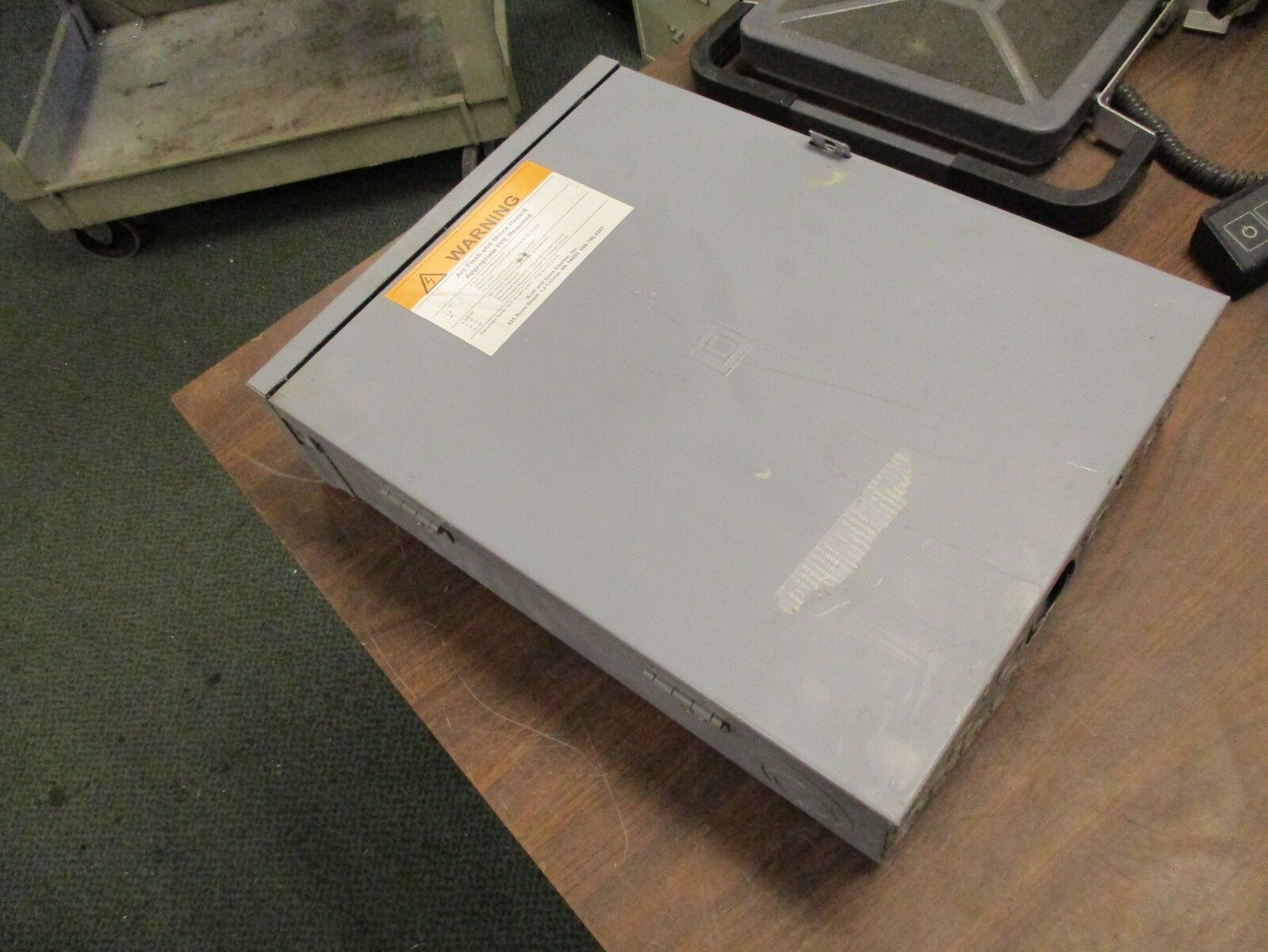 Square D 3R Load Center QO 100A Used