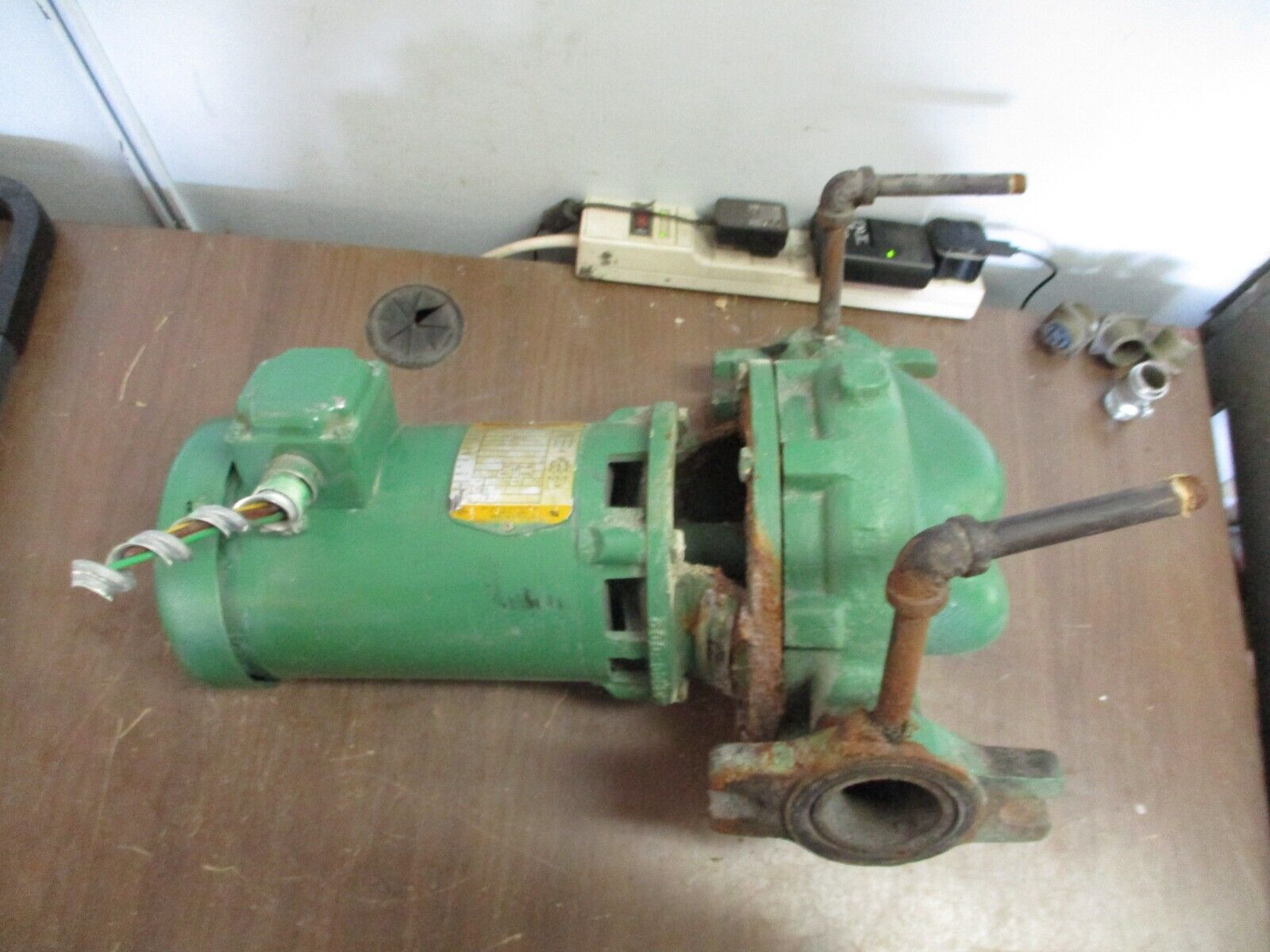 Taco Pump 1935C1N1 5.4 3/00 1725RPM 1HP 208-230/460V 3Ph Used