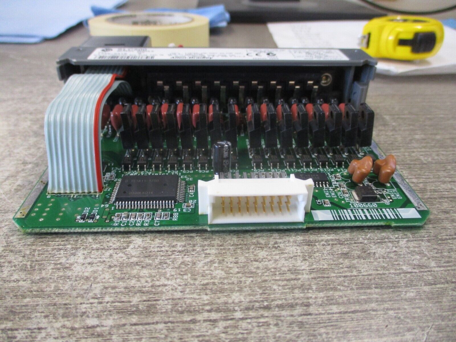 Allen- Bradley SLC 500 Output Module 1746-OA16 Ser. D 85-265 VAC Used