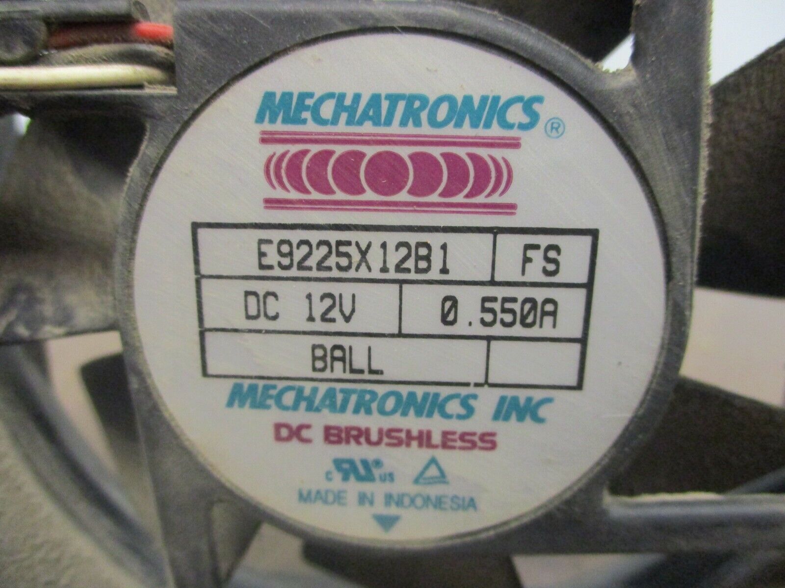 Mechatronics Brushless Fan E9225X12B1 12VDC 0.550A Used **Lot of 2**