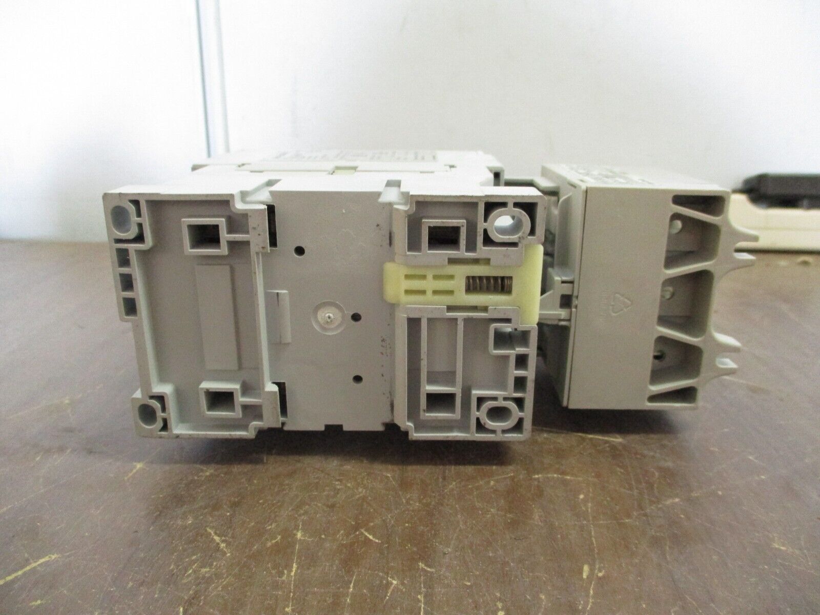 Allen-Bradley Starter 100-C60*00/193-EA2KE 120V Coil Trip: 26-85A 600V Used