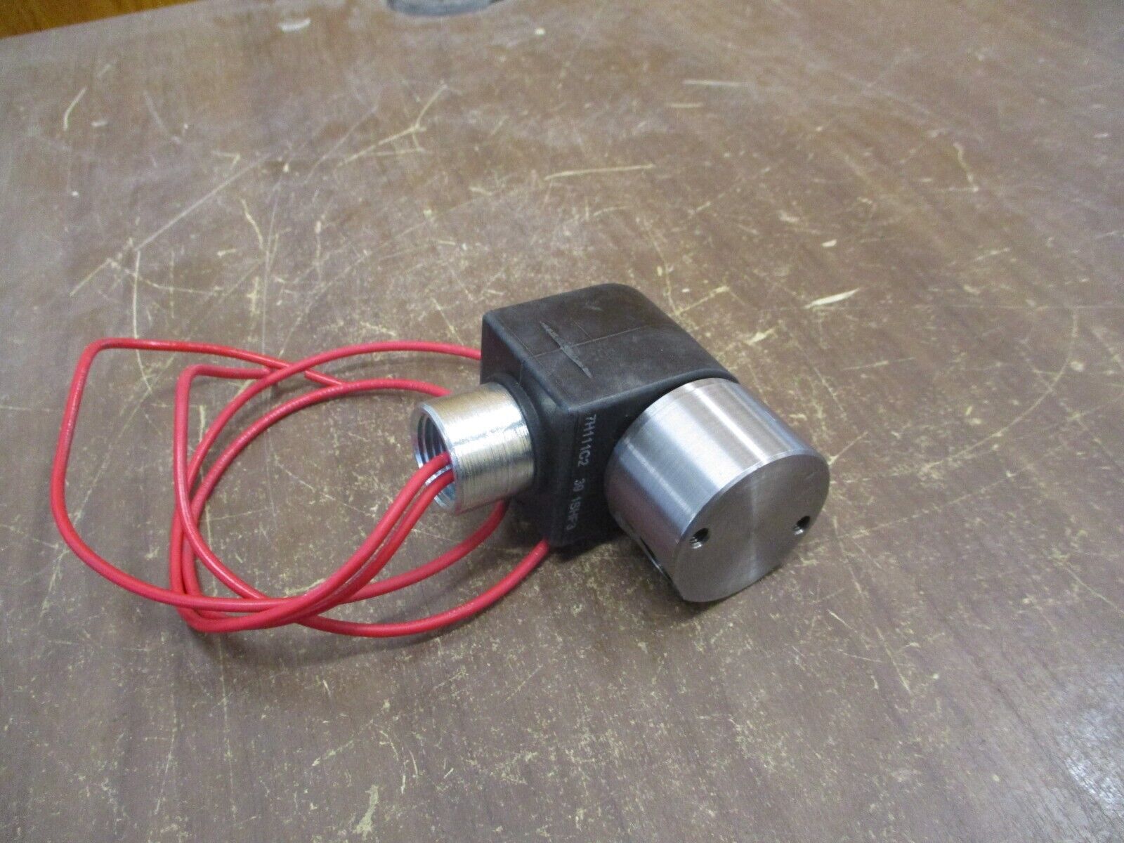 Parker Solenoid Valve 71215SN2MF00N0H111C2 24VDC 10W 100PSI *No Box* New Surplus
