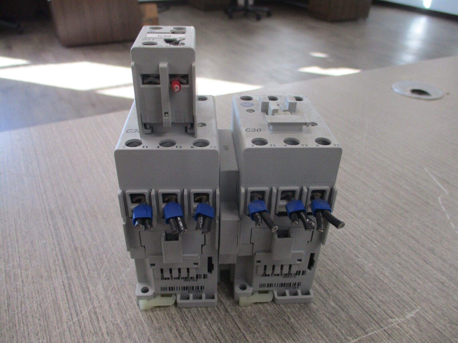 Allen-Bradley Reversing Contactor 100-C30*00 Ser. C 24V Coil 55A 600V Used