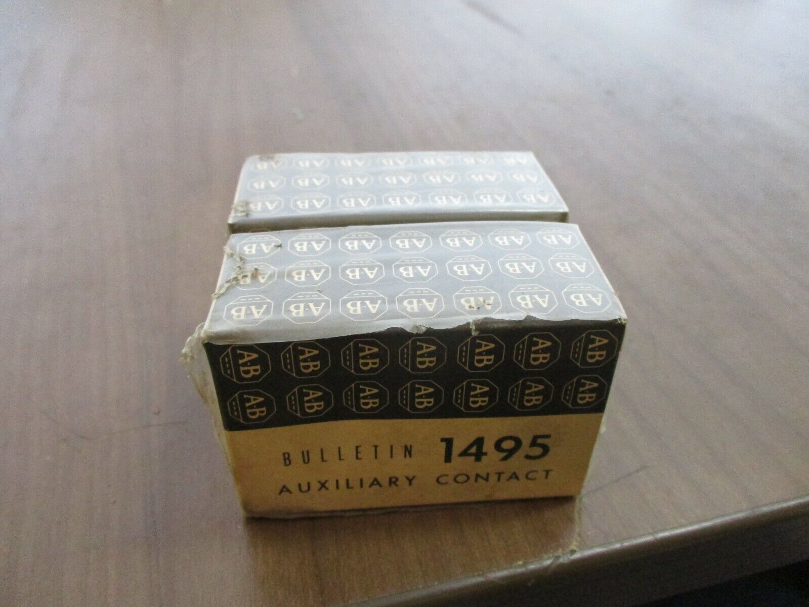 Allen-Bradley Aux Contact Block 1495-G1 Ser. L N.C. Contact Size 1 & 2