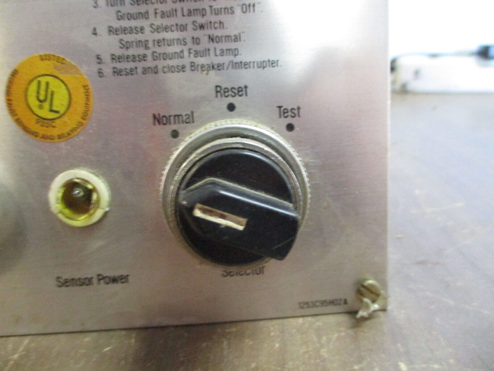 Westinghouse Ground Fault Protector Test Panel 1253C95H02A *Broken Power Light*