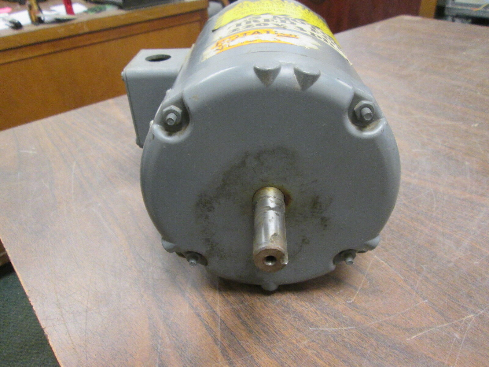 Baldor AC Motor ½HP 1425RPM FR: 48Z 190/380V 2.2/1.1A 3Ph Used