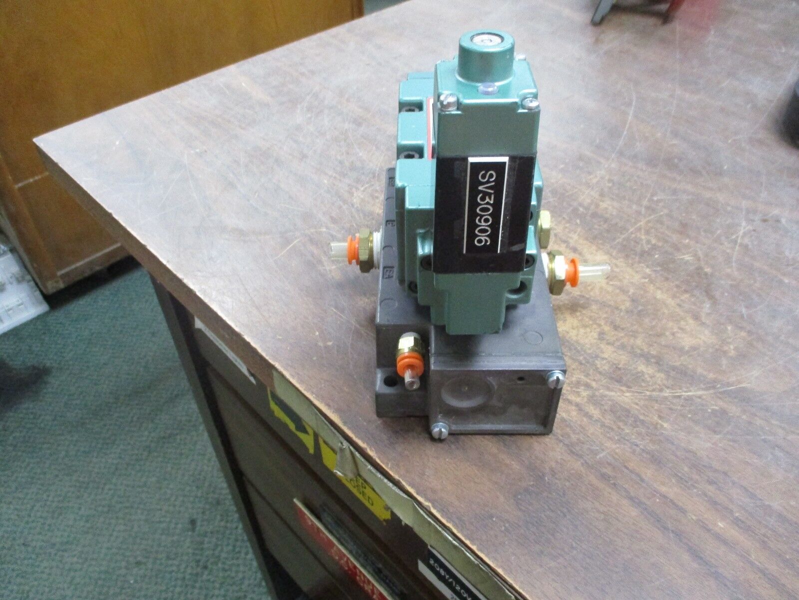 Numatics Solenoid Valve 554BA431M 24VDC 0.25A Used